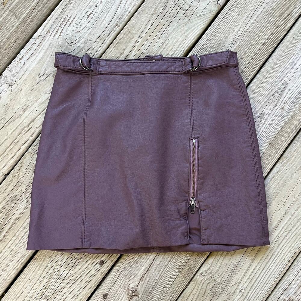 Free People Women's Plum Vegan Leather Mini Skirt Size 8